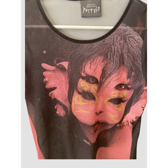Melanie Martinez  "THE PORTALS" Mesh Top Long Sleeves Size Large - Picture 2 of 5